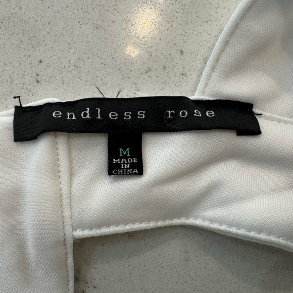 Endless Rose Women’s White Bralette Crop Top Size M back zipper stretch - Picture 7 of 7